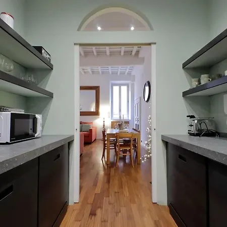 Lungaretta Apartment Rome